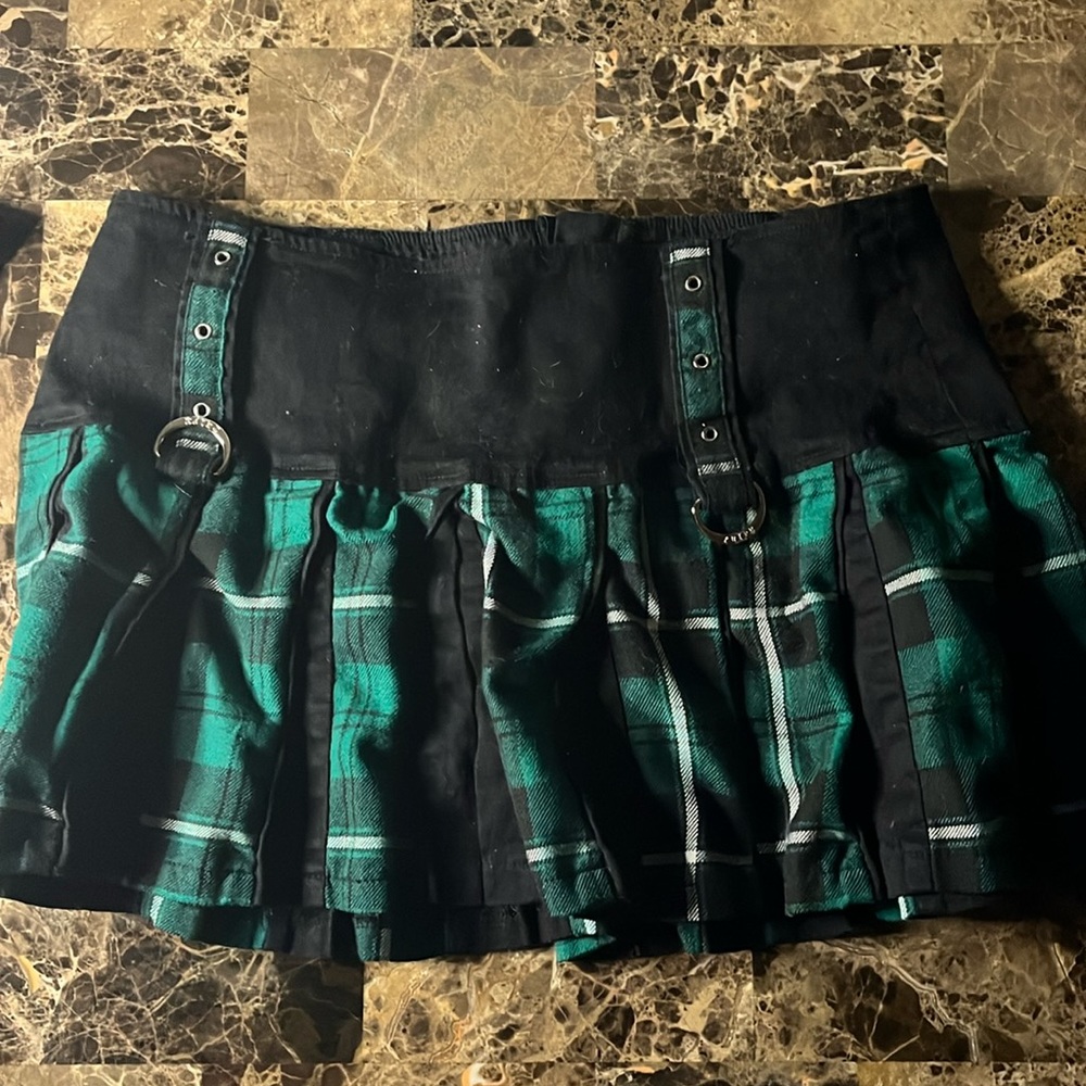 Plaid mini skirt kilt